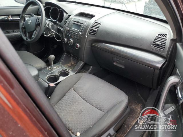 5XYKT3A1XDG320662 2013 KIA SORENTO photo no. 8