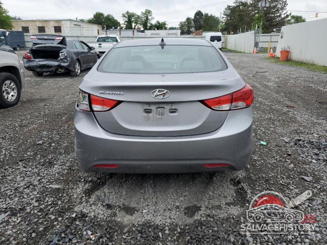 KMHDH4AE9DU615877 2013 HYUNDAI ELANTRA photo no. 6