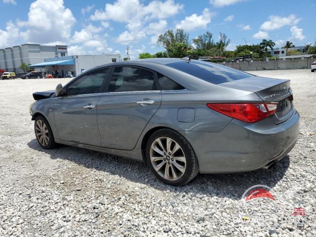 5NPEC4AC4DH758865 2013 HYUNDAI SONATA photo no. 2