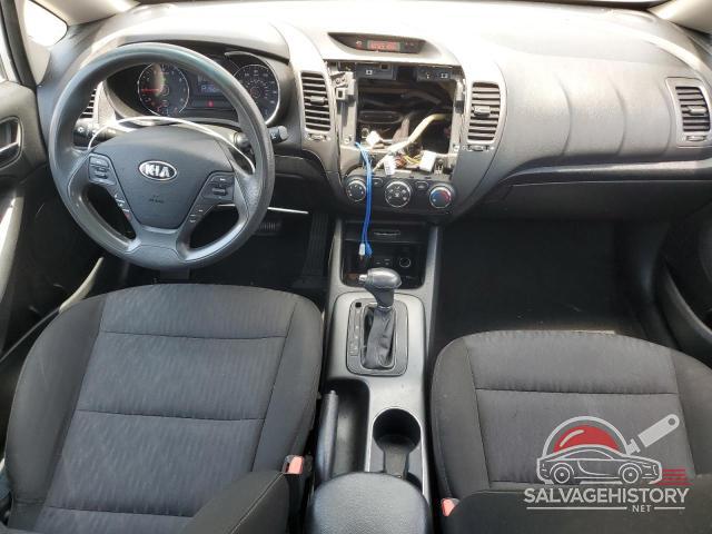 KNAFK4A63G5617448 2016 KIA FORTE photo no. 8