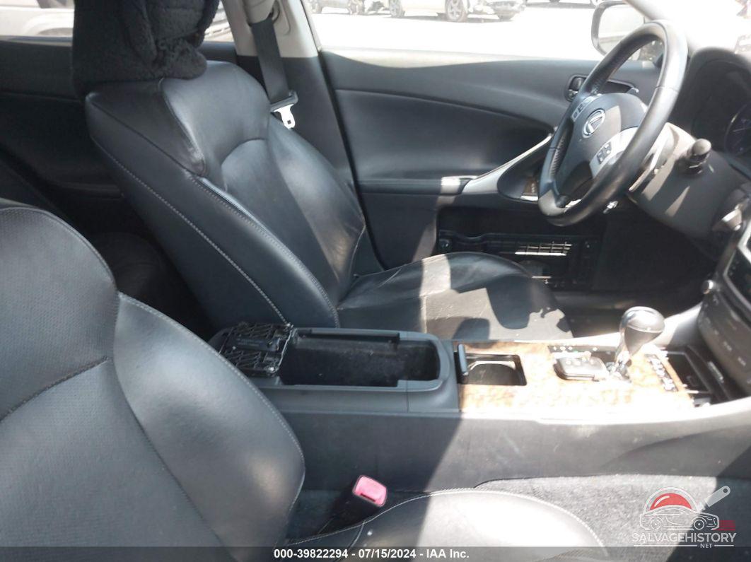 JTHCF5C25C5059671 2012 LEXUS IS 250 photo no. 5