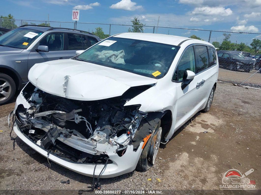 2C4RC1AG0LR106023 2020 CHRYSLER VOYAGER photo no. 2