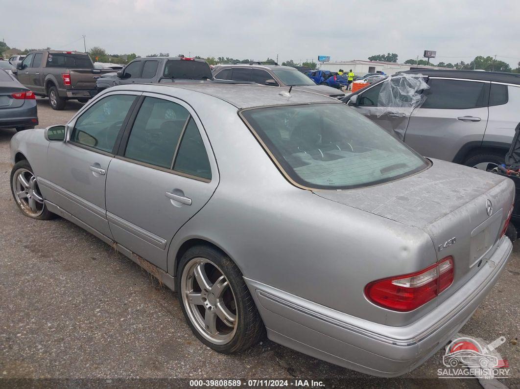 WDBJF70J51B167396 2001 MERCEDES-BENZ E 430 photo no. 3