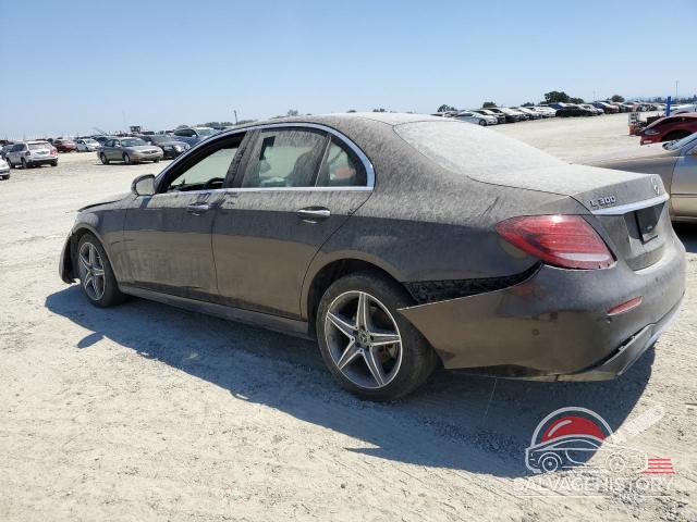 WDDZF4JB1HA288894 2017 MERCEDES-BENZ E-CLASS photo no. 2