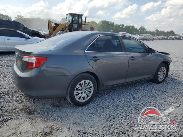 4T1BF1FK9EU728286 2014 TOYOTA CAMRY photo no. 3