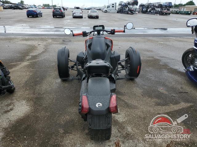 3JB2FEG44KJ004067 2019 CAN-AM RYKER photo no. 4