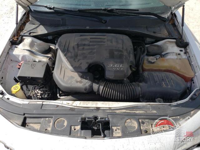 2C3CCAAG7EH127552 2014 CHRYSLER 300 photo no. 11