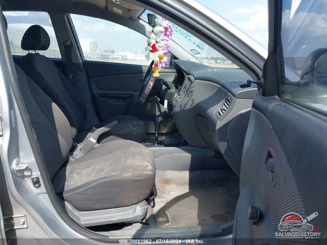 KNADH4A38B6930221 2011 KIA RIO photo no. 5