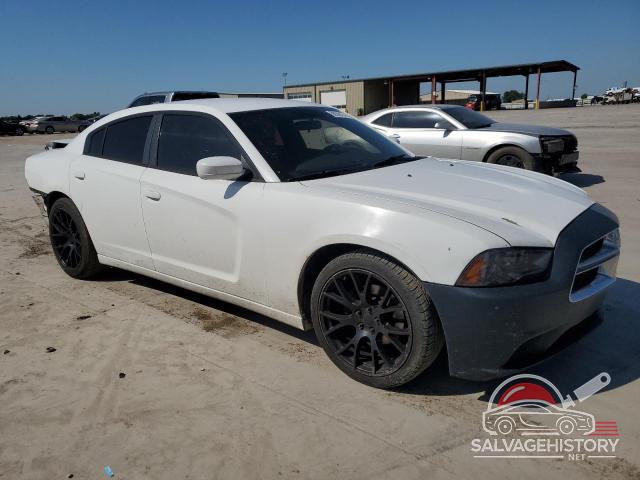2C3CDXBG4DH623082 2013 DODGE CHARGER photo no. 4