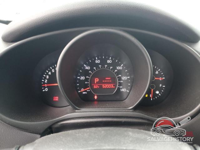 KNDJN2A26F7221524 2015 KIA SOUL photo no. 9