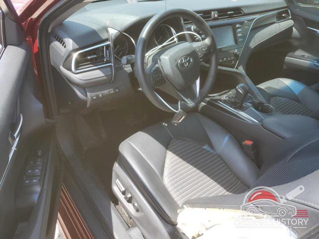4T1B11HK6JU545823 2018 TOYOTA CAMRY photo no. 8