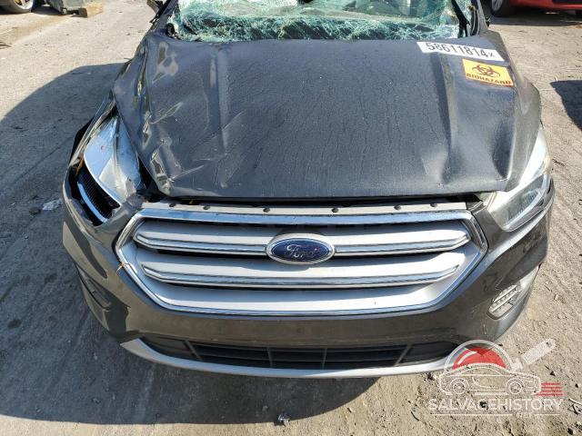 1FMCU9GD8JUA68843 2018 FORD ESCAPE photo no. 12