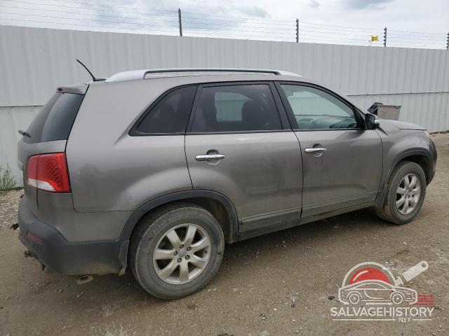 5XYKT3A60DG356534 2013 KIA SORENTO photo no. 3