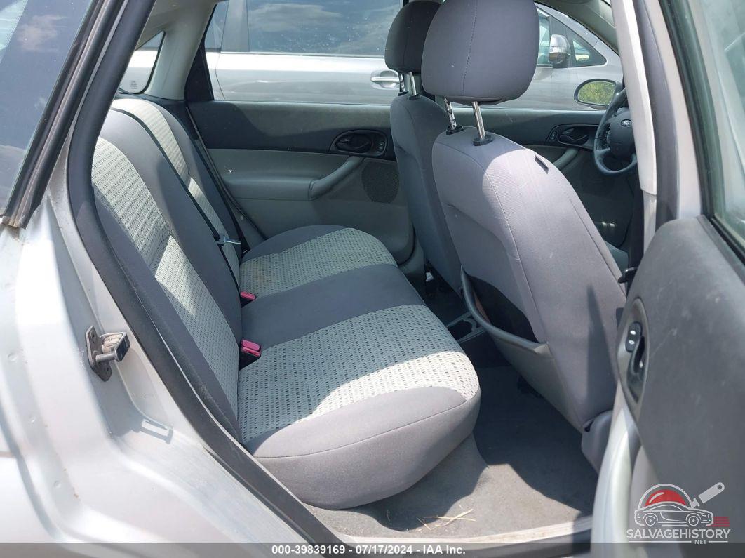 1FAHP34NX6W230081 2006 FORD FOCUS photo no. 8