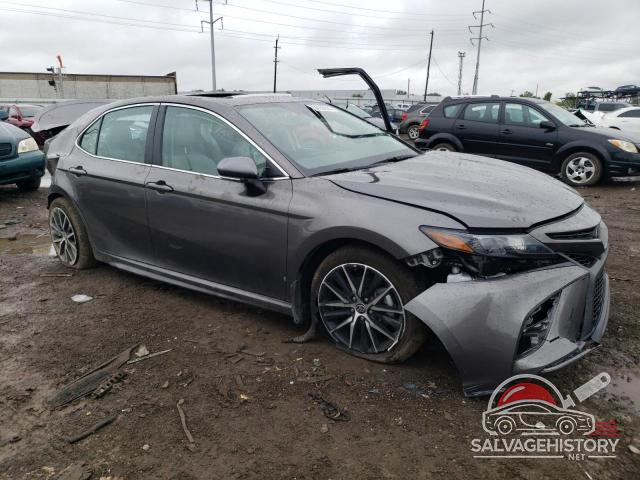 4T1T11AK5PU754588 2023 TOYOTA CAMRY photo no. 4