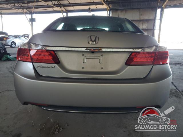 1HGCR2F83DA058875 2013 HONDA ACCORD photo no. 6
