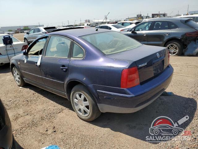 WVWMA23B5YP155024 2000 VOLKSWAGEN PASSAT photo no. 2