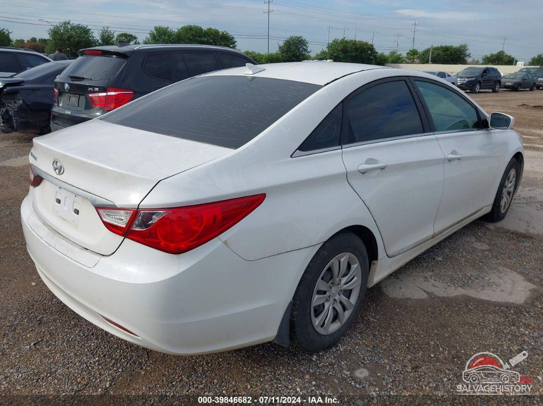 5NPEB4AC8CH455847 2012 HYUNDAI SONATA photo no. 4