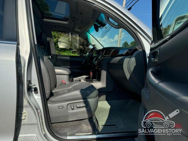 JTJHY7AXXA4045275 2010 LEXUS LX570 photo no. 5