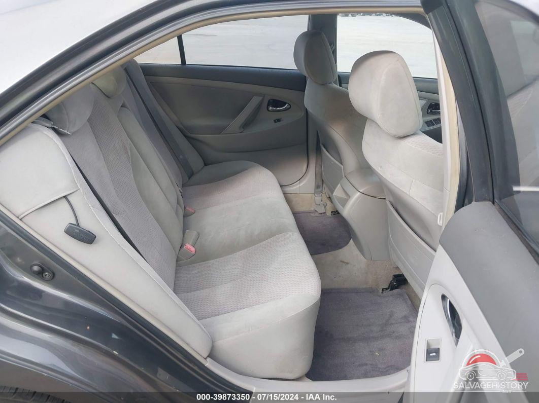 4T1BF3EK3BU179709 2011 TOYOTA CAMRY photo no. 8