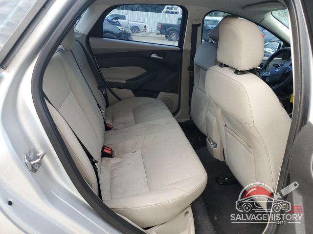 1FADP3FE9GL224285 2016 FORD FOCUS photo no. 10