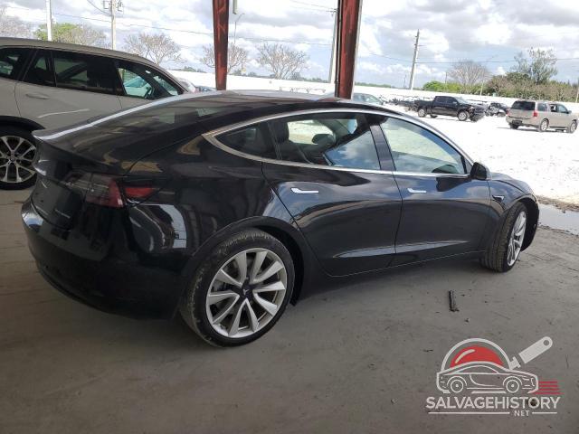 5YJ3E1EB8JF071349 2018 TESLA MODEL 3 photo no. 3