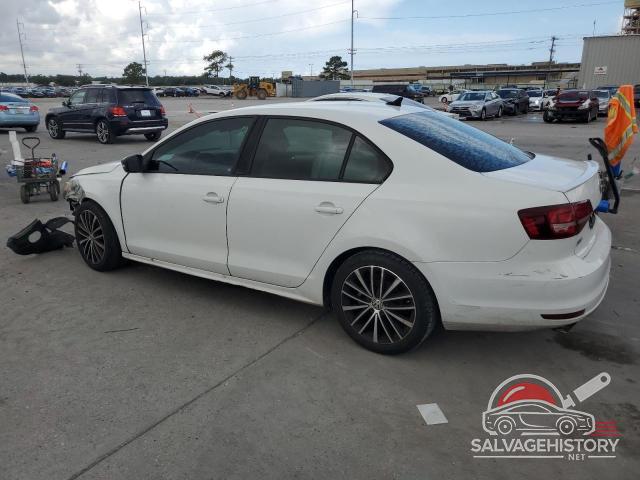 3VWD17AJ8GM343710 2016 VOLKSWAGEN JETTA photo no. 2