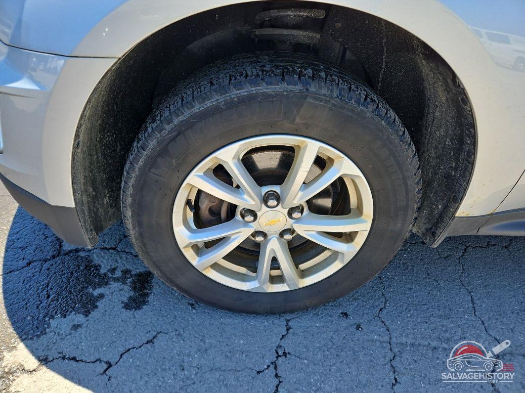 2GNFLFEK0H6183781 2017 CHEVROLET EQUINOX photo no. 8