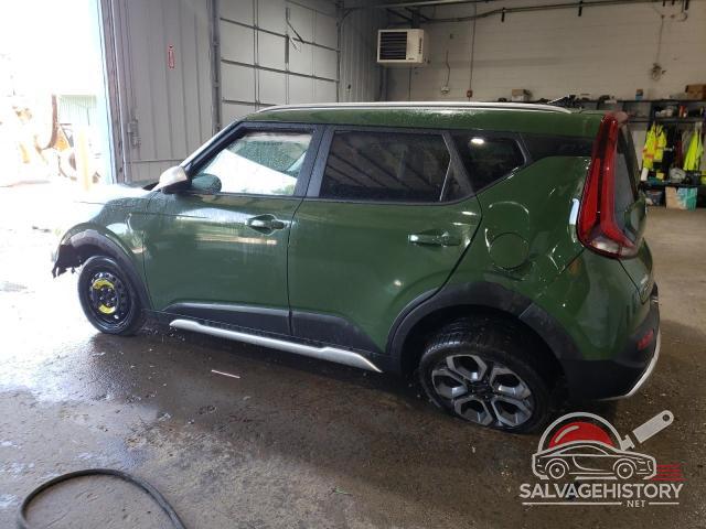 KNDJ23AU4M7139126 2021 KIA SOUL photo no. 2