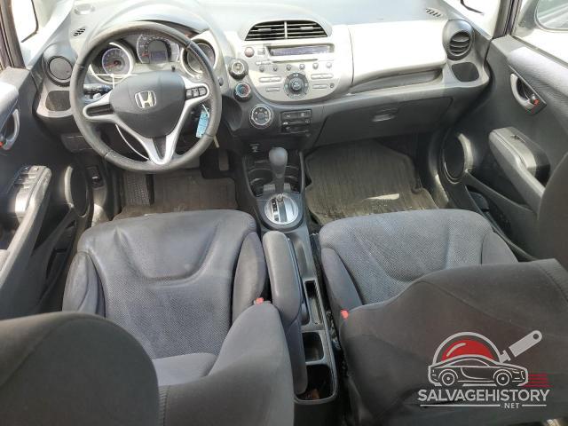 JHMGE8H4XAC022351 2010 HONDA FIT photo no. 8