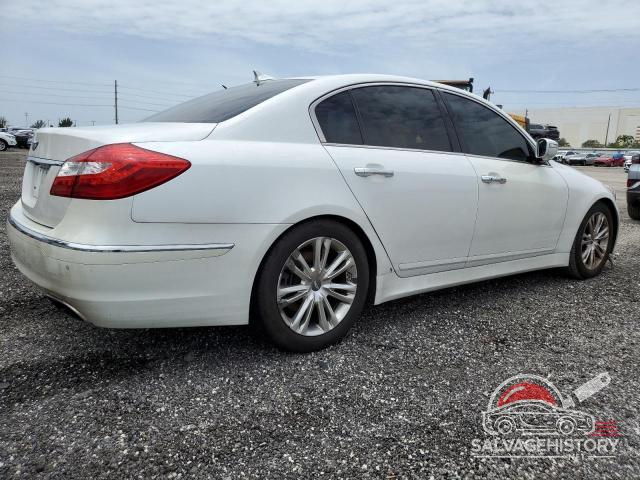 KMHGC4DD4CU151961 2012 HYUNDAI GENESIS photo no. 3