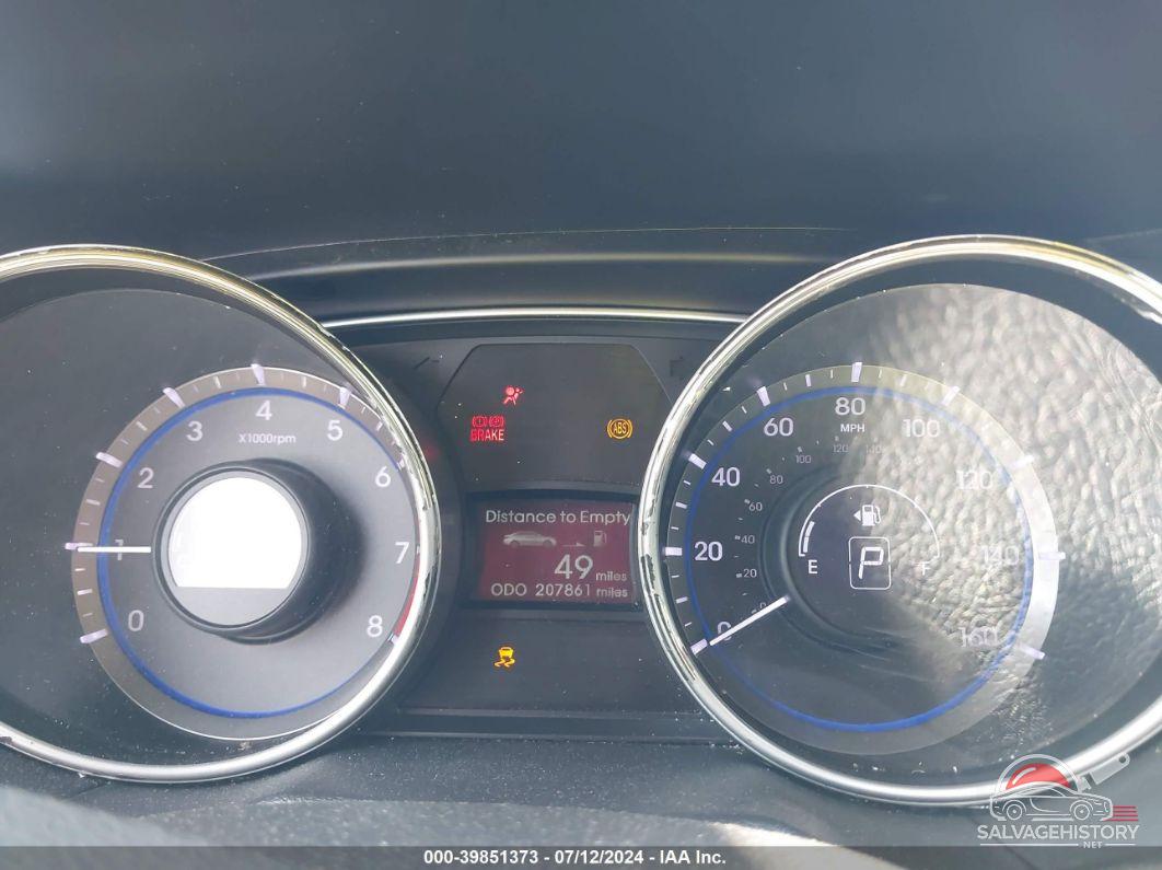 5NPEC4AC0BH044275 2011 HYUNDAI SONATA photo no. 7
