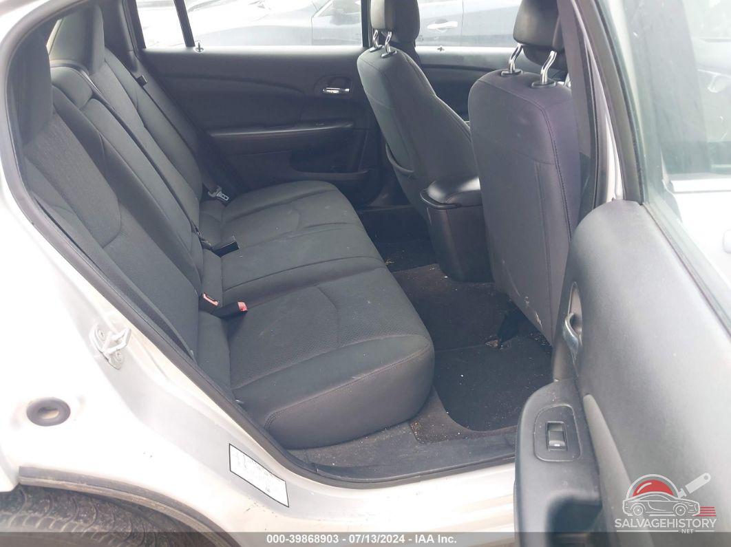 1C3BC1FG2BN538865 2011 CHRYSLER 200 photo no. 8