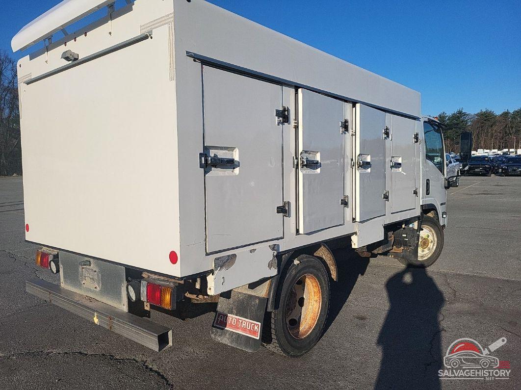 54DC4W1C3HS804916 2017 ISUZU NPR HD GAS REG photo no. 8