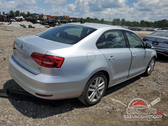 3VWLA7AJXFM203541 2015 VOLKSWAGEN JETTA photo no. 3