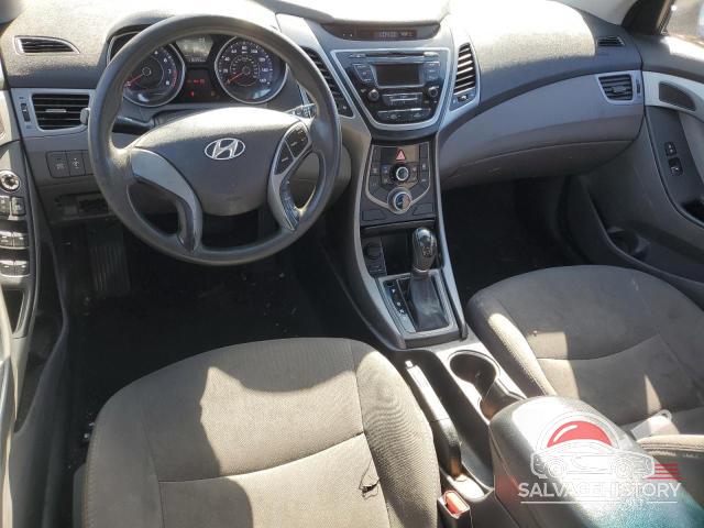 5NPDH4AE3GH700667 2016 HYUNDAI ELANTRA photo no. 8