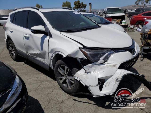 JTMWFREV4HJ143072 2017 TOYOTA RAV4 photo no. 4