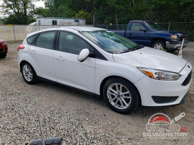 1FADP3K24GL255245 2016 FORD FOCUS photo no. 4