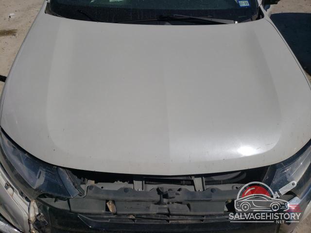 JA4AD3A38JZ066595 2018 MITSUBISHI OUTLANDER photo no. 12