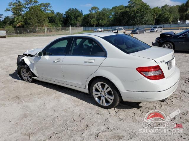 WDDGF5EB7BR161826 2011 MERCEDES-BENZ C-CLASS photo no. 2