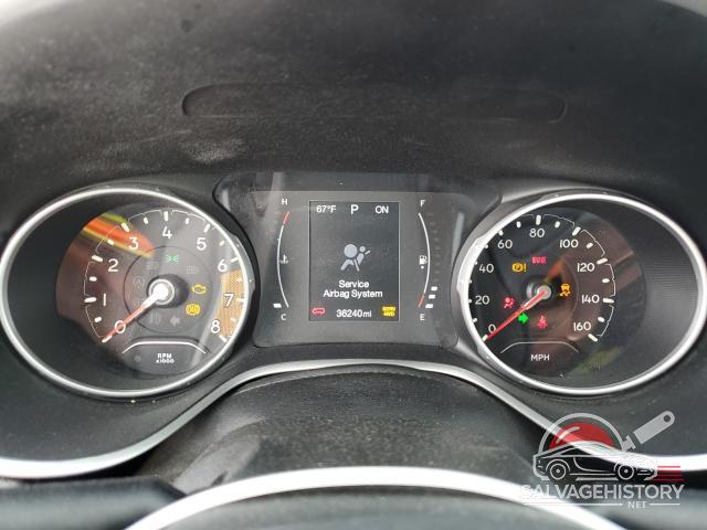 3C4NJDAB8JT281401 2018 JEEP COMPASS photo no. 9