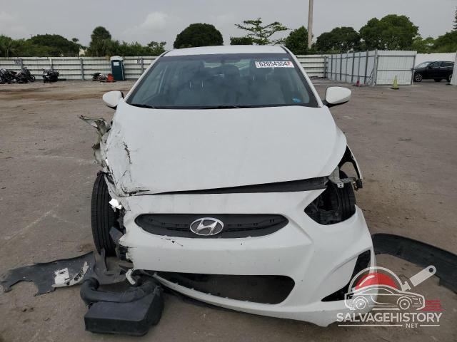 KMHCT4AE3HU375712 2017 HYUNDAI ACCENT photo no. 5