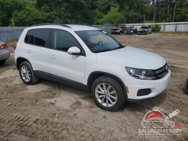 WVGBV7AX3HK050692 2017 VOLKSWAGEN TIGUAN photo no. 4