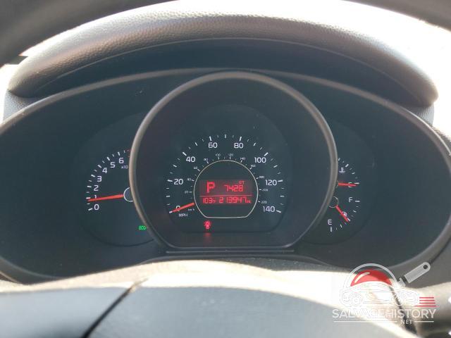 KNDJP3A51E7008361 2014 KIA SOUL photo no. 9