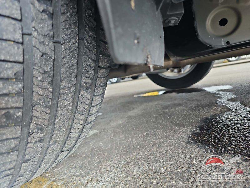 2GNAXVEX3L6102253 2020 CHEVROLET EQUINOX photo no. 4