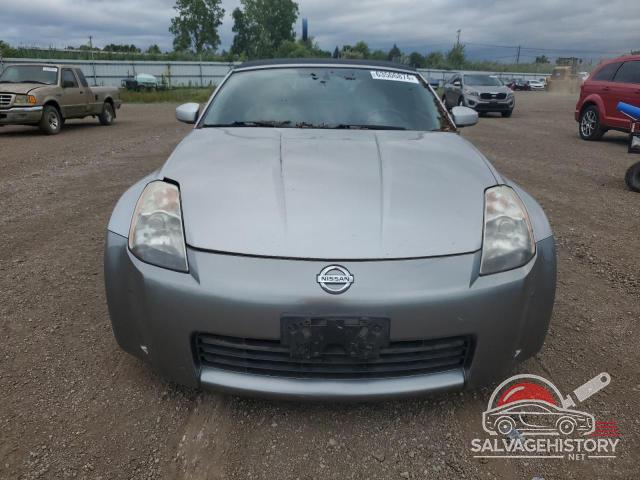 JN1AZ36A74T015792 2004 NISSAN 350Z photo no. 5
