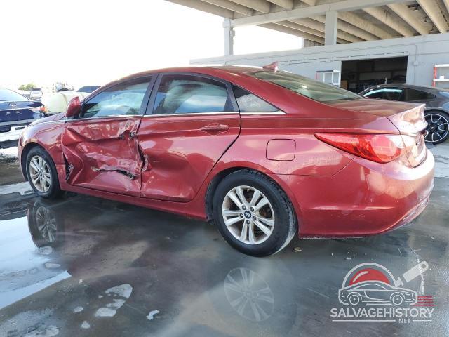 5NPEB4AC8BH263620 2011 HYUNDAI SONATA photo no. 2