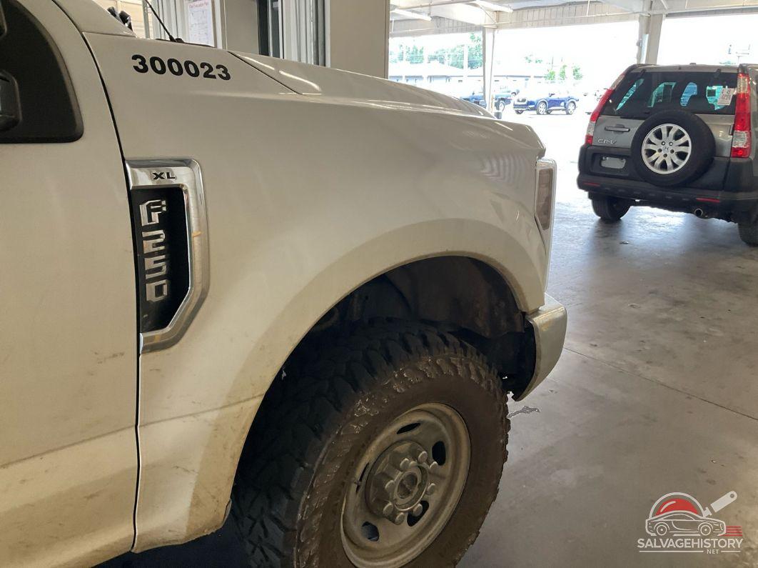 1FT7X2B67KEC69089 2019 FORD F250 photo no. 7