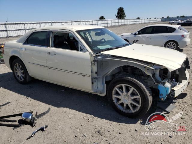 2C3CK6CT0AH151339 2010 CHRYSLER 300 photo no. 4