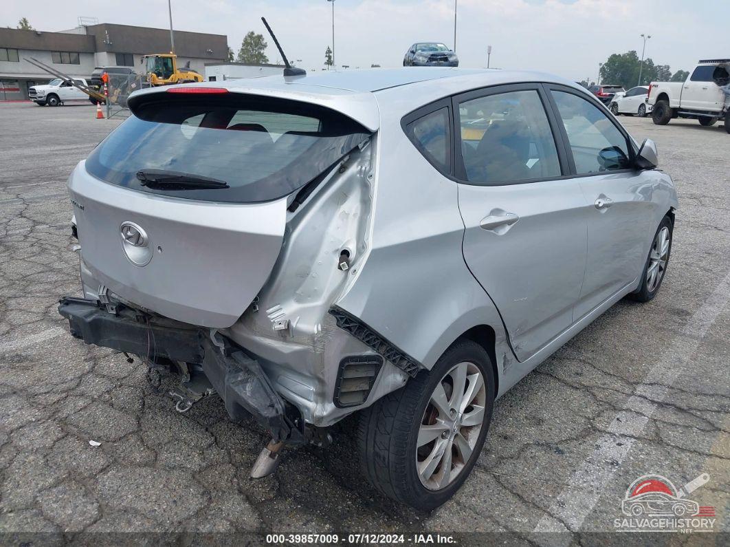 KMHCU5AE0CU052181 2012 HYUNDAI ACCENT photo no. 4